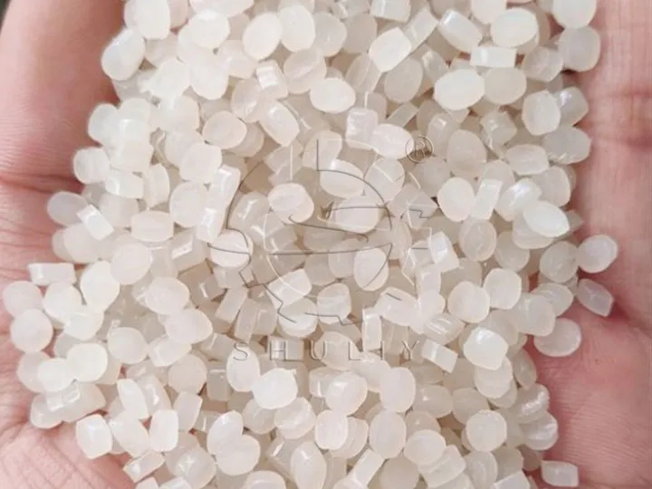 recycled plastic granules