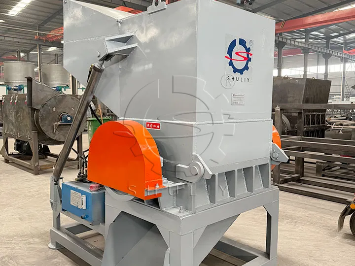 plastic waste crushing machine