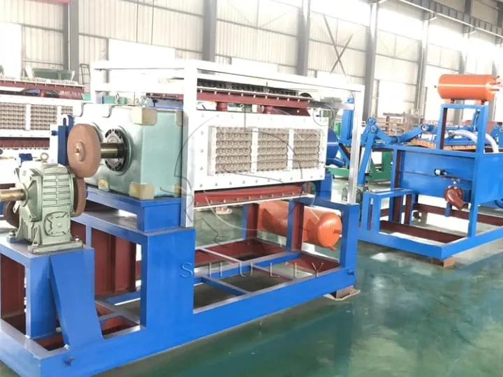 four-sided egg tray molding machine