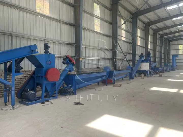 Dây chuyền rửa chai PET