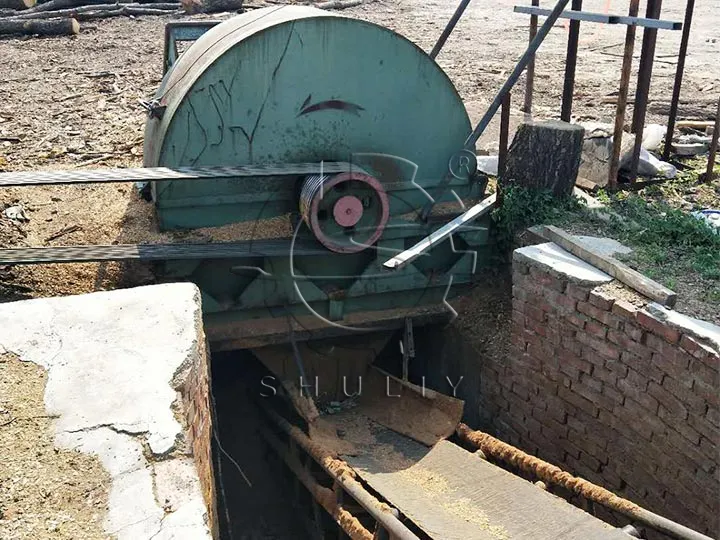 Нижний выпуск