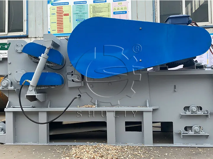 Drum-Type Wood Chipper Machine