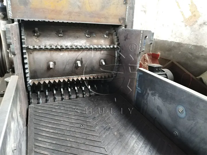 Pressing rollers