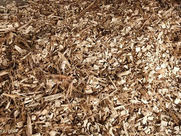 Shredded wood