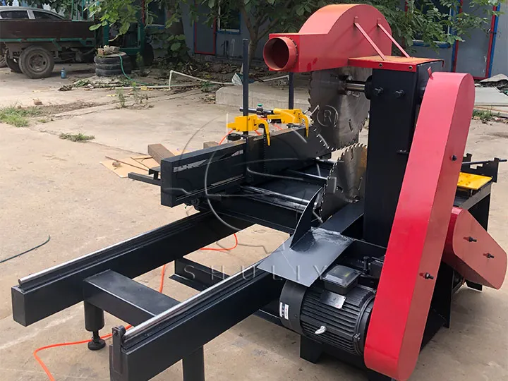 Small Log Sliding Table Sawmill