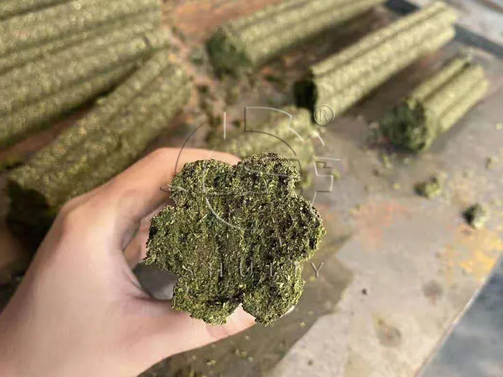Extruded Grass Powder Products